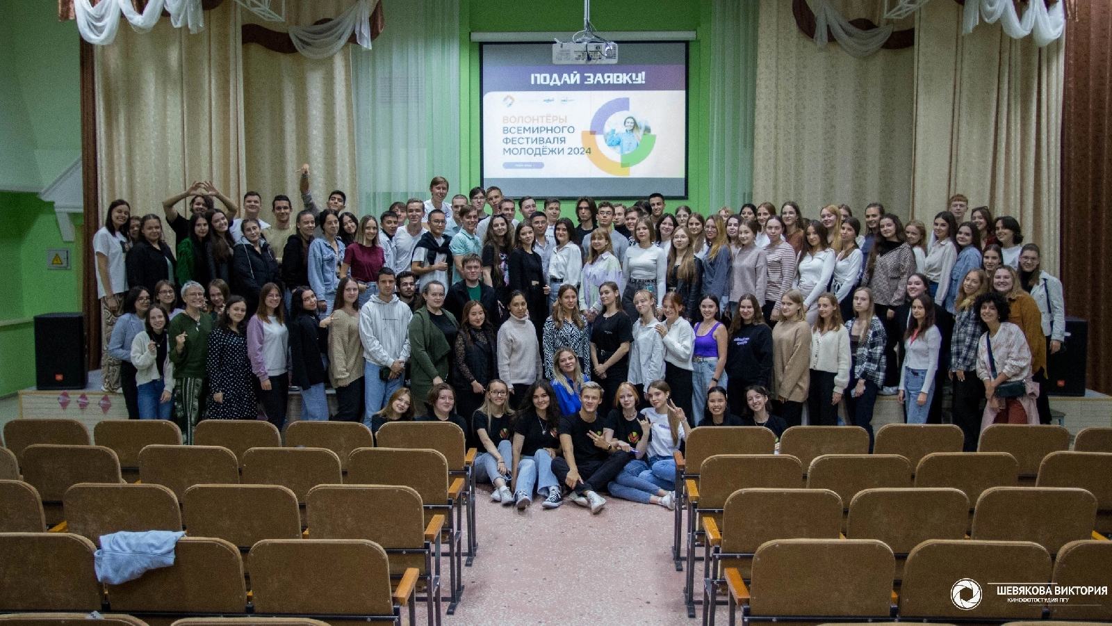 «Волонтер — это стиль жизни»: своими личным путем в добровольцы и яркими воспоминаниями поделились главные волонтеры ПГУ