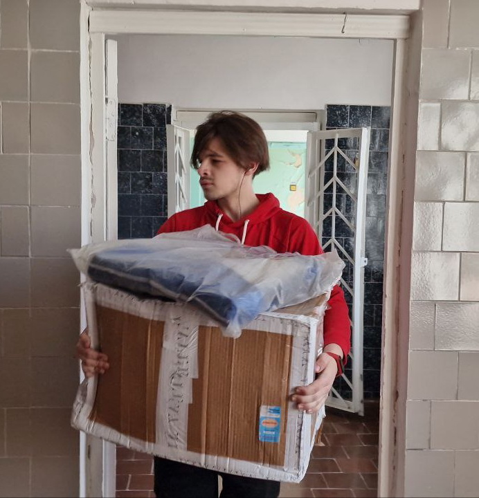 «Мне это необходимо…»: студенты ПГУ две недели оказывали помощь в Луганском госпитале