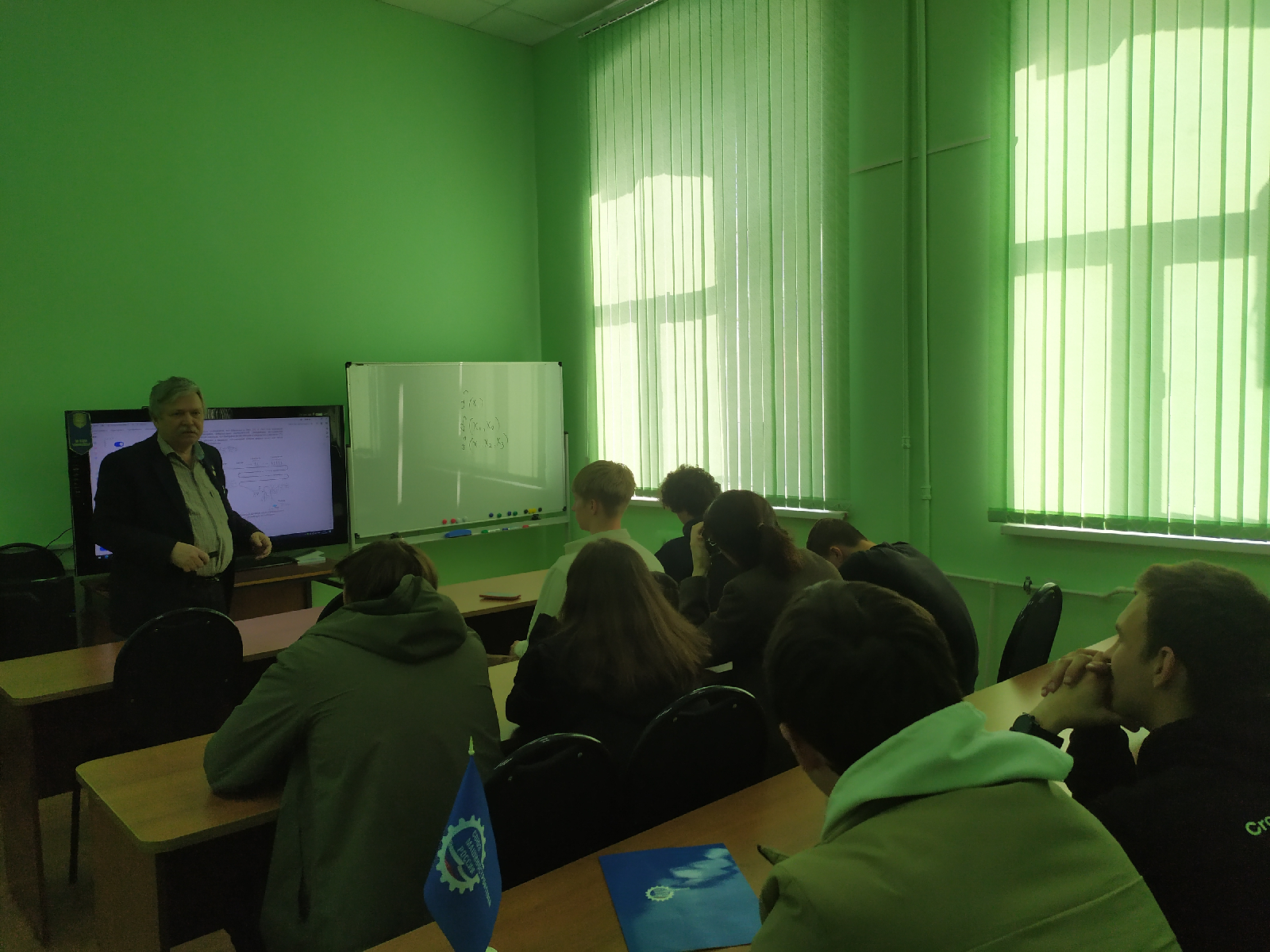 Профориентация в ПГУ: студенты продолжают посещать крупные компании и предприятия региона