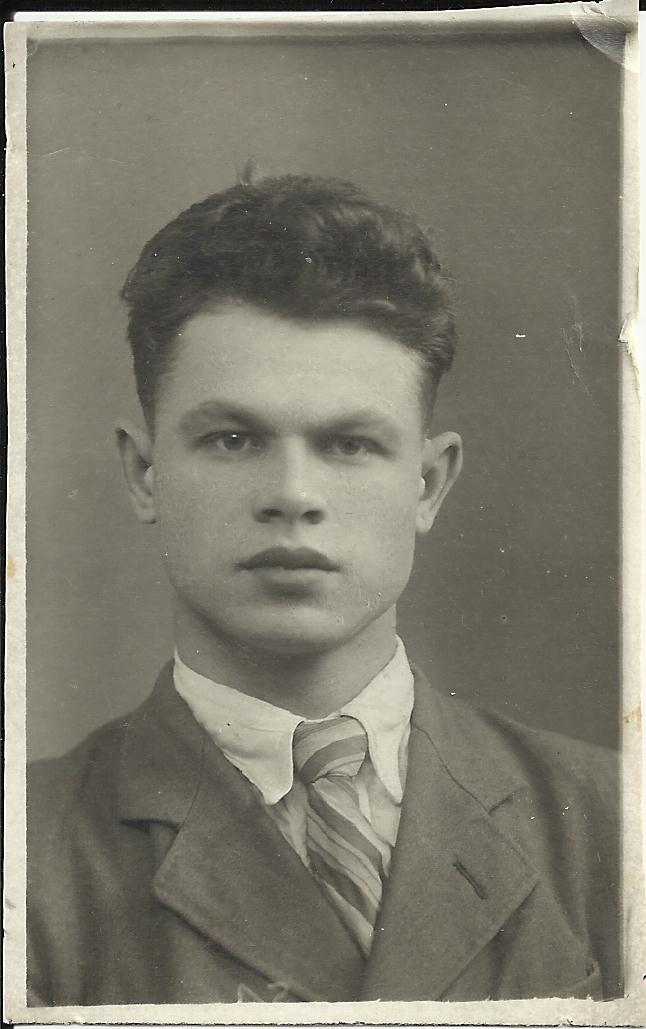 Самые главные годы в жизни моего дяди. Воспоминания о детстве ученого В. Д. Бондалетова